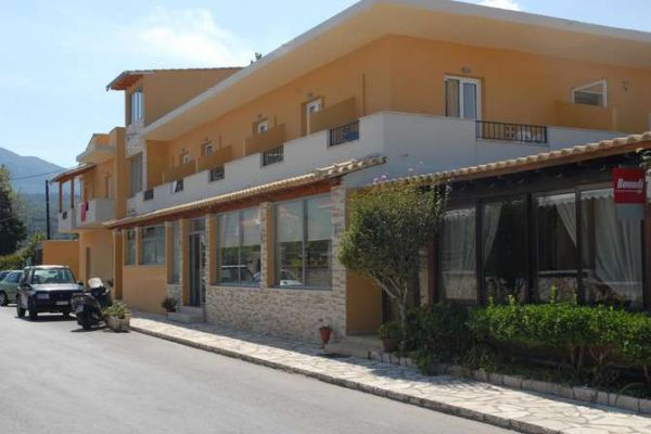Hotel in Acharavi - Noordoost-Corfu op Corfu in Griekenland